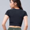 Áo croptop thể thao nữ AT4 Áo croptop thể thao nữ AT4