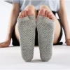 vo-tap-yoga-pilates-chong-truot-hn2-xo-ngon (2)