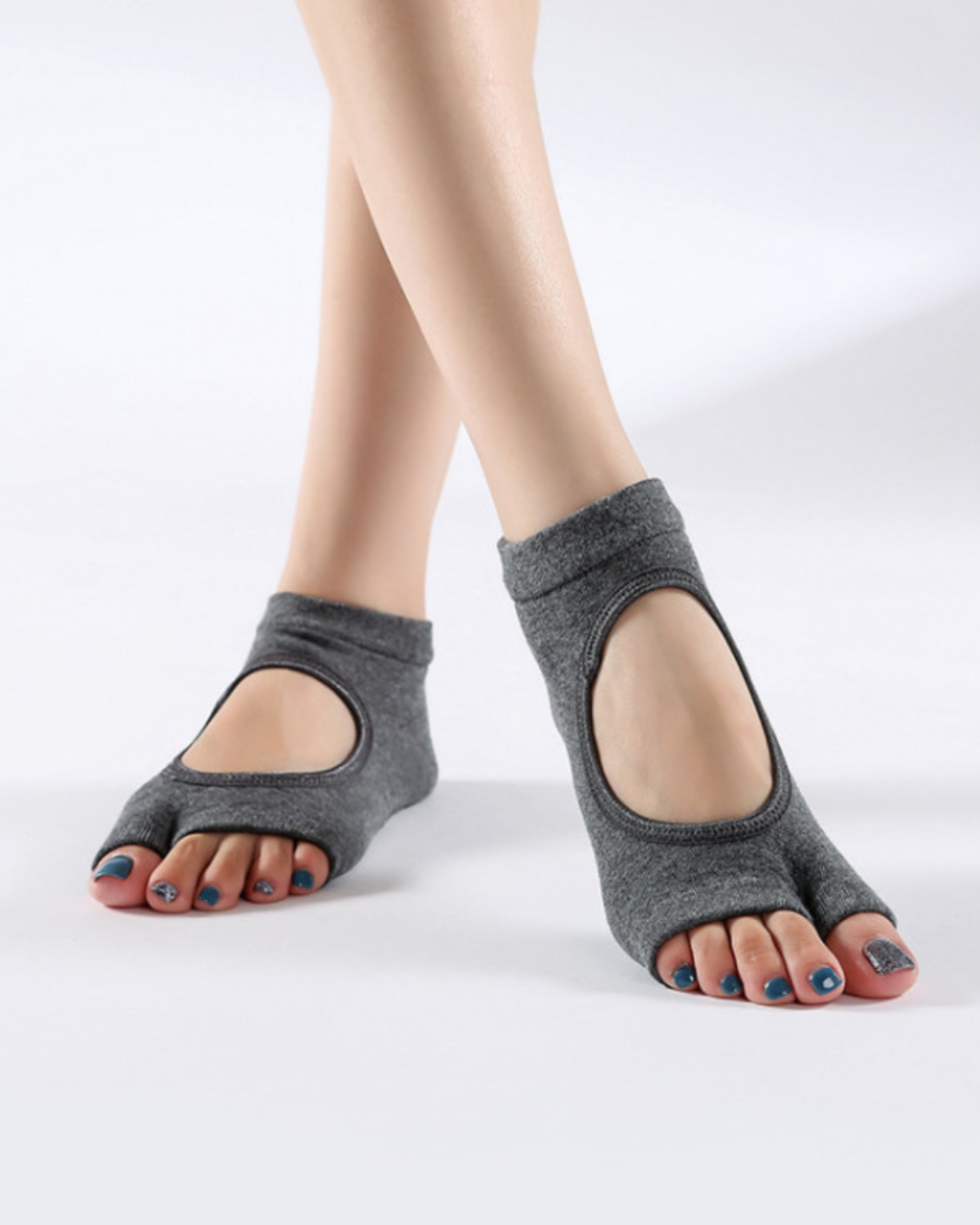 vo-tap-yoga-pilates-chong-truot-hn2-xo-ngon (3)